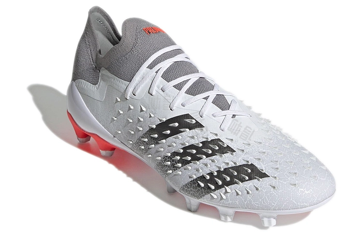 adidas Predator