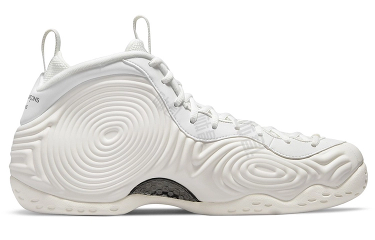 COMME DES GARCONS SHIRT x Nike Foamposite One sp