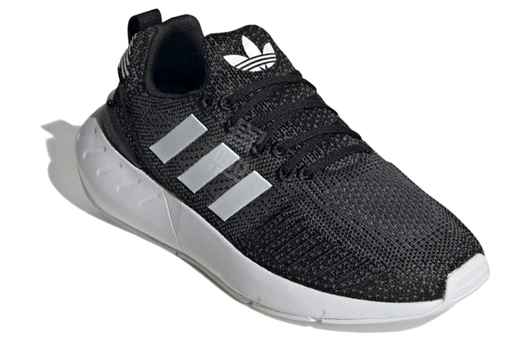 adidas originals Swift Run 22