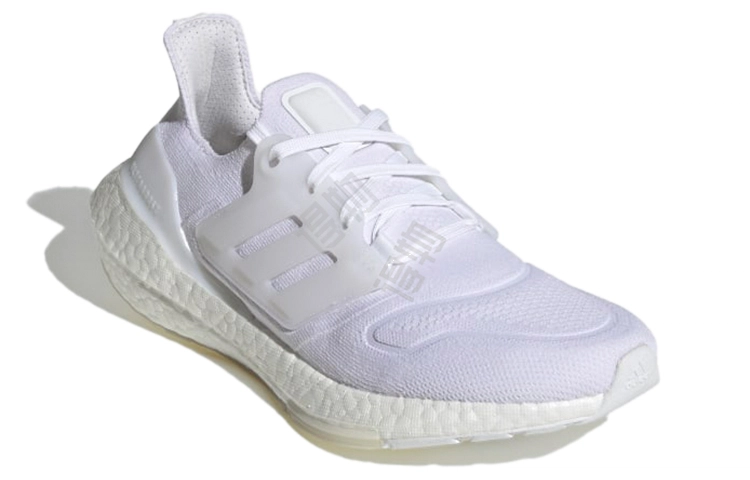 adidas Ultraboost 22