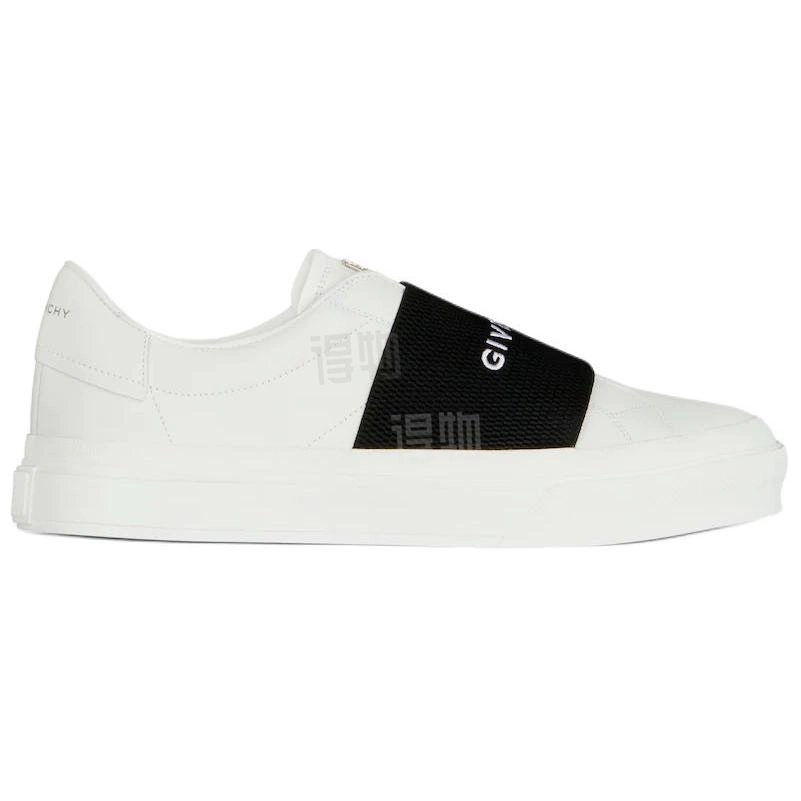 GIVENCHY