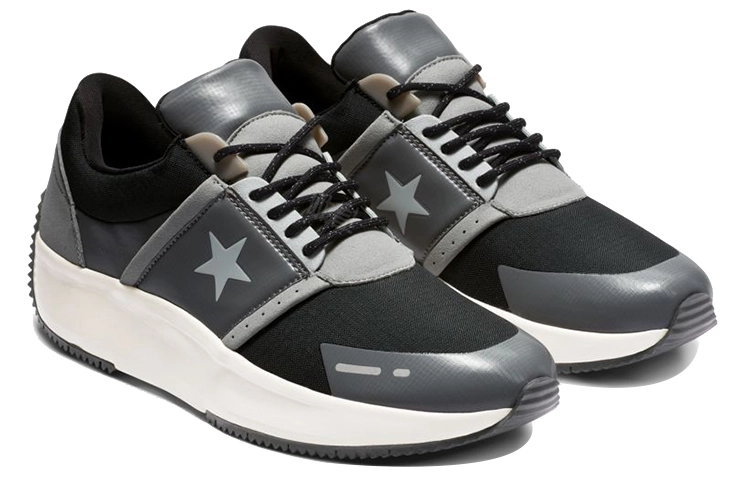 Converse Run Star Hike