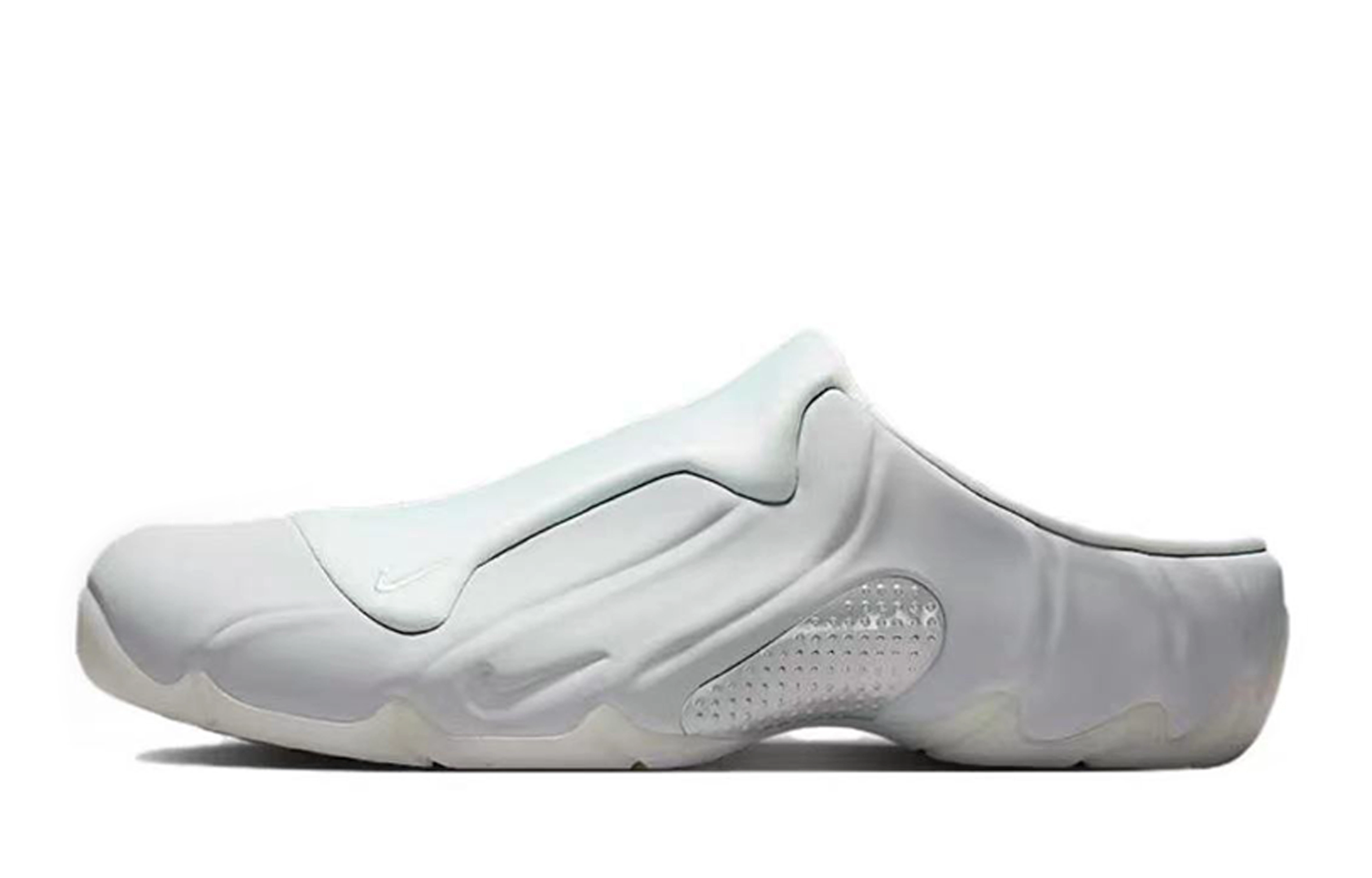 Nike Clogposite 811