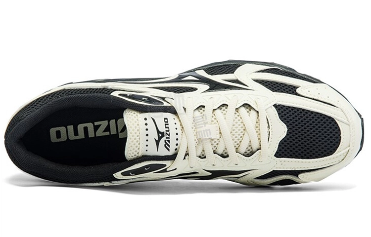 Mizuno Spark cn
