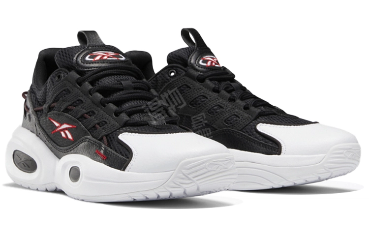 Reebok Solution Mid