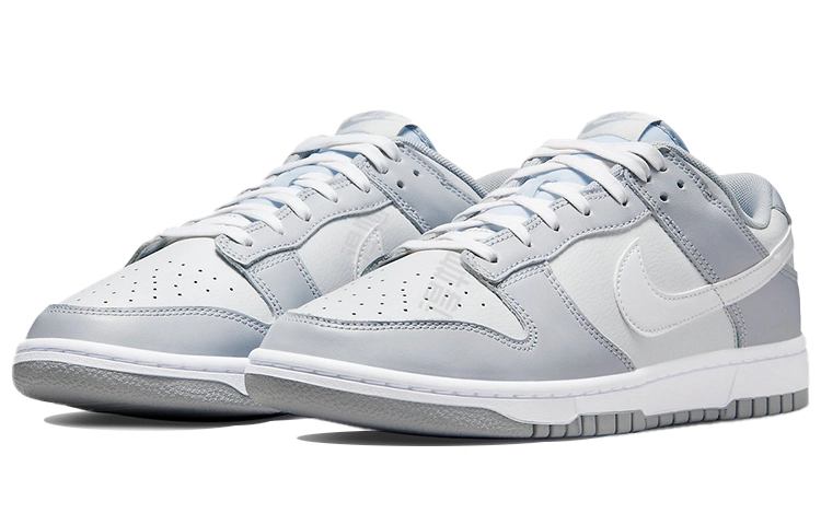 Nike Dunk Low Retro