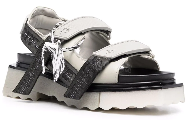 OFF-WHITE Trek