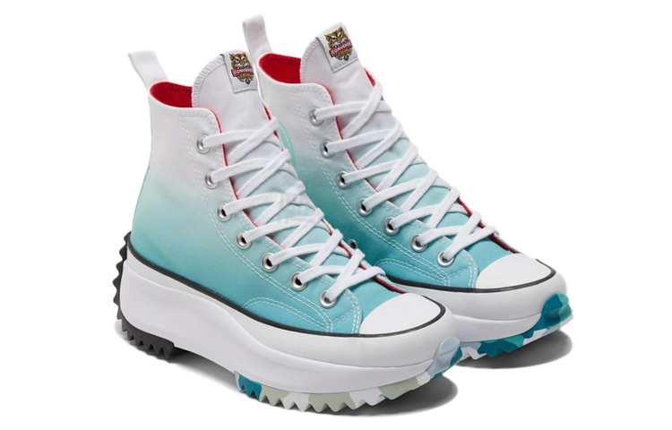 Converse Run Star Hike
