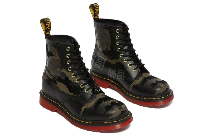 Dr.Martens 1460 Yott