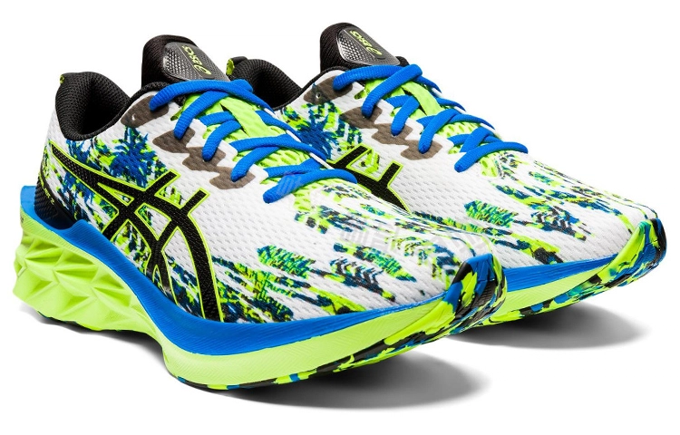Asics Novablast 2