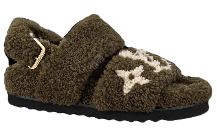 LOUIS VUITTON Paseo Comfort