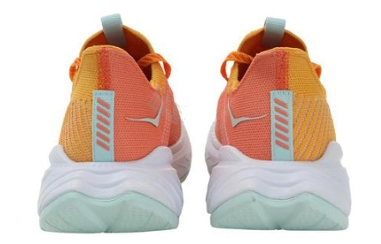 HOKA ONE ONE Carbon X3
