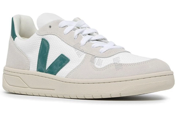 VEJA V-10 B-Mesh
