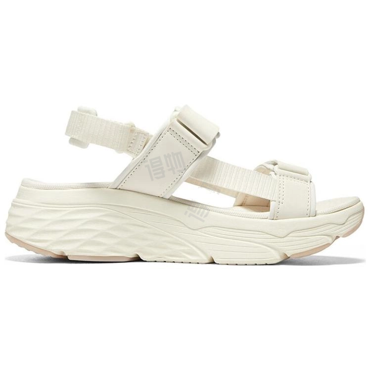 Skechers Max Cushioning