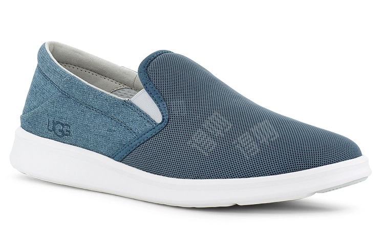 UGG Sheldon