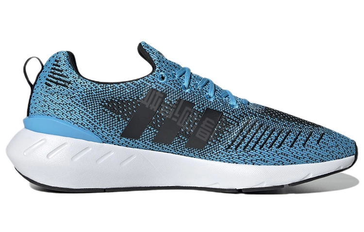 adidas originals Swift Run 22
