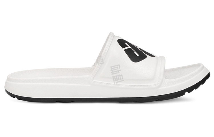 UGG Wilcox Slide Chopd
