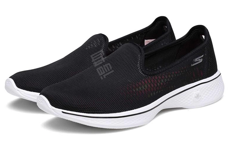 Skechers Go Walk 4