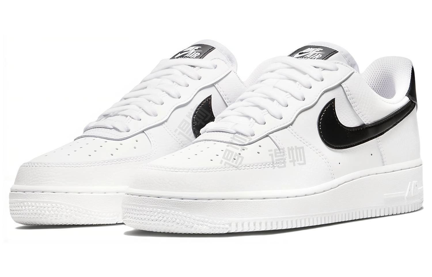 Nike Air Force 1 white black