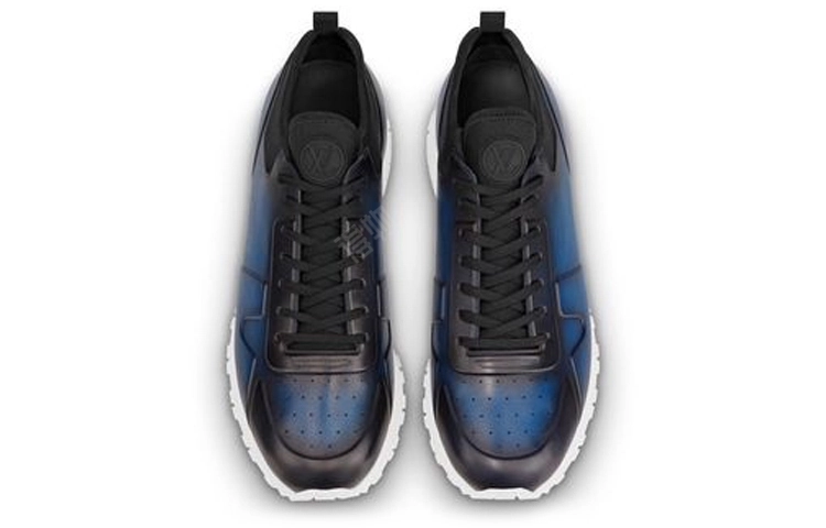 LOUIS VUITTON Run Away