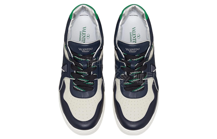 Valentino One Stud