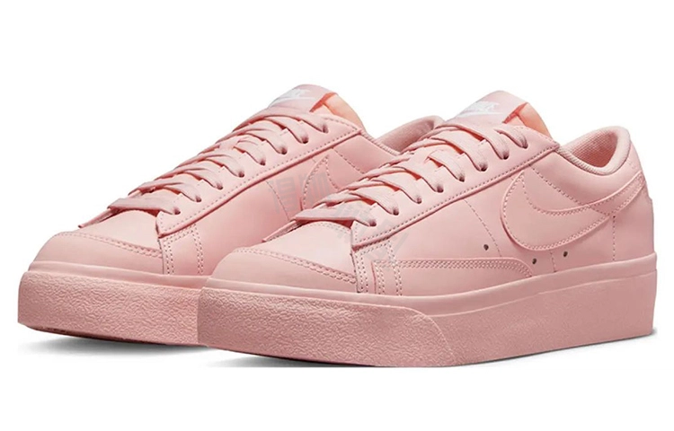 Nike Blazer Low platform
