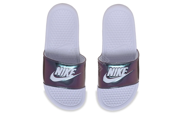 Nike Benassi