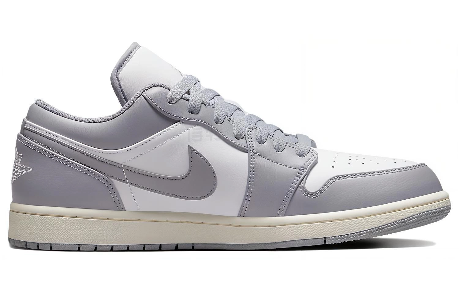 Jordan Air Jordan 1 stealth and white dior