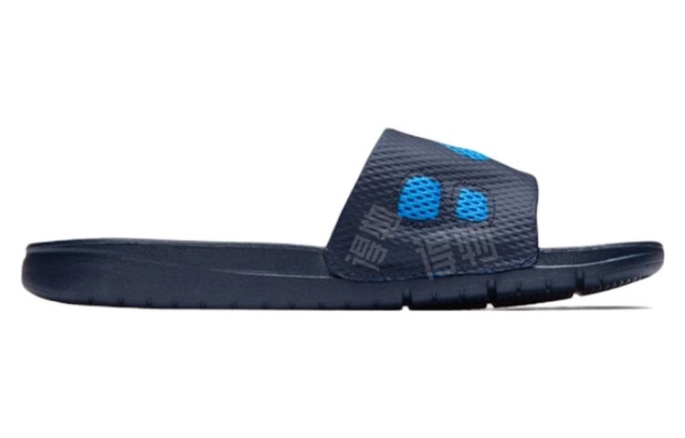 Nike Benassi Solarsoft Slide