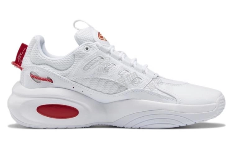 Reebok Solution Mid
