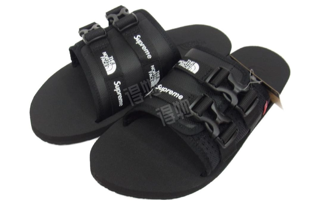 Supreme x THE NORTH FACE Trekking Sandal
