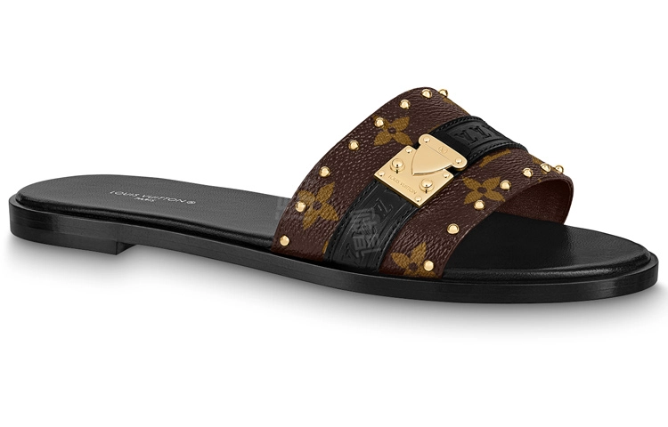 LOUIS VUITTON Lock It