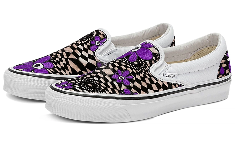 PERKS AND MINI x Vans slip-on LX