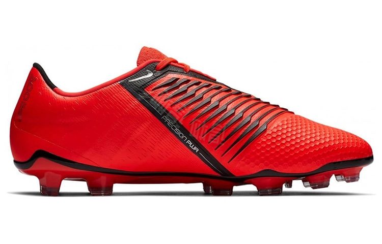 Nike Phantom Venom