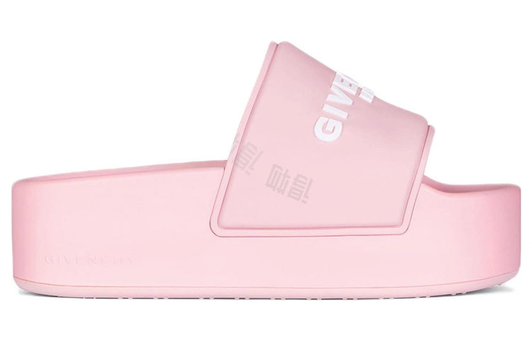 GIVENCHY