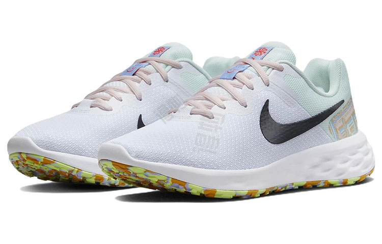 Nike REVOLUTION 6 Next Nature Premium