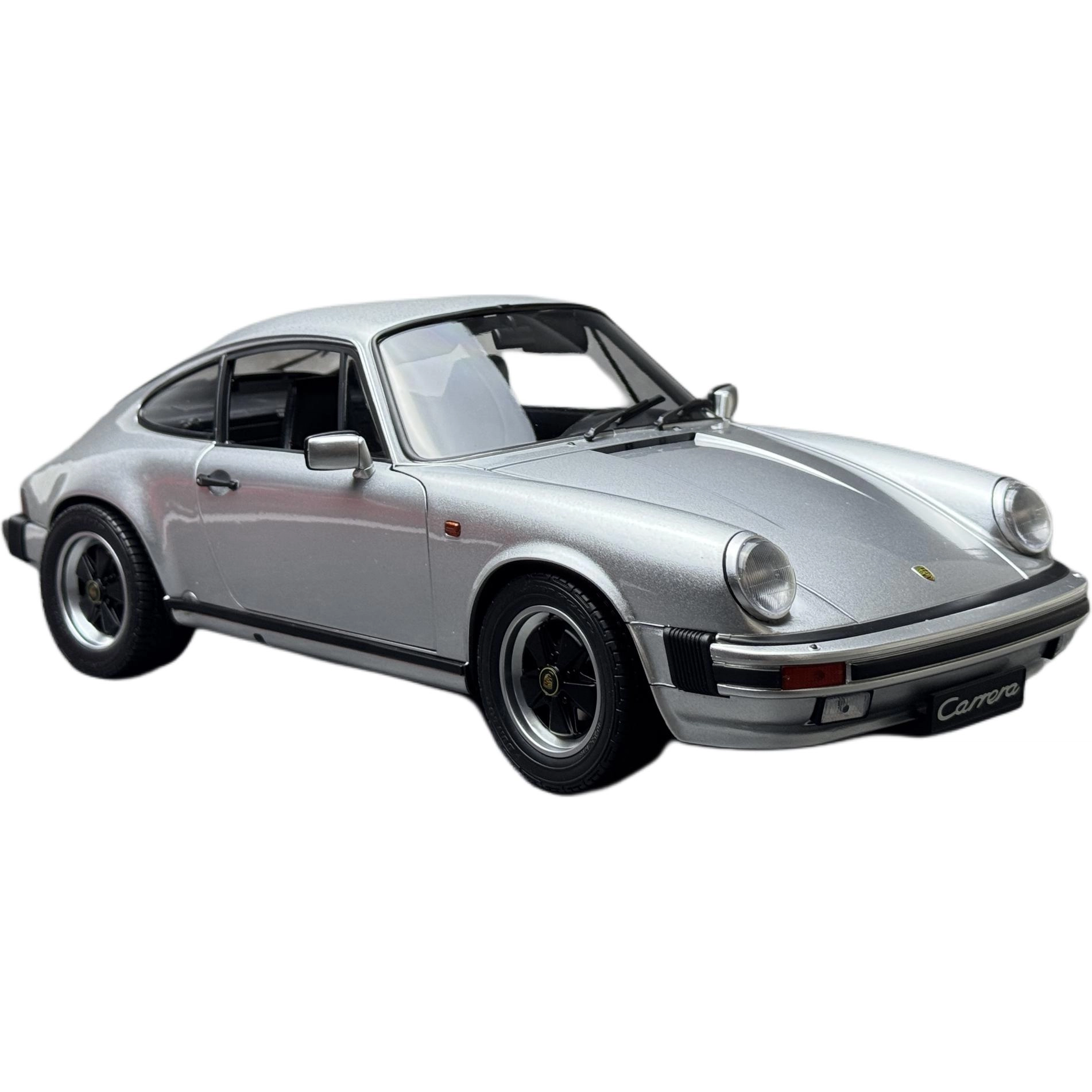 112 911 Coupe silver