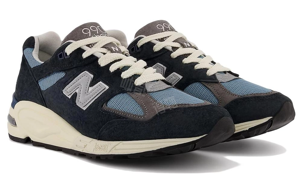 New Balance Teddy MadeNB 990 V2