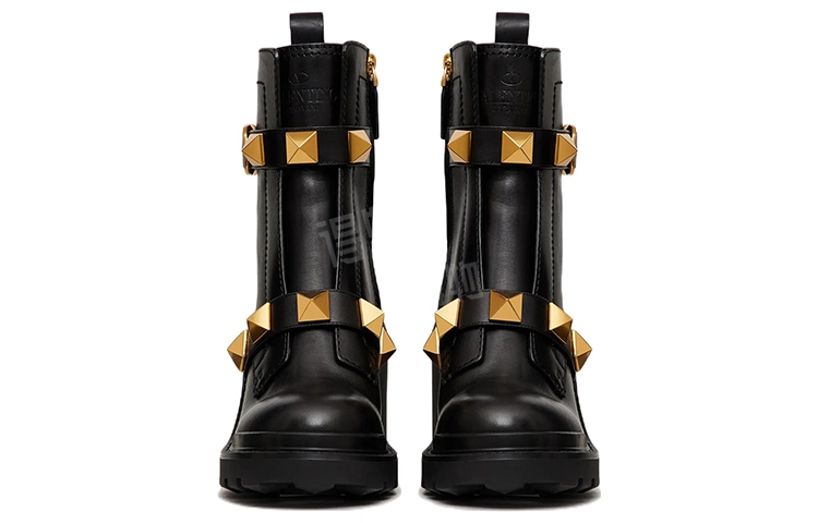 Valentino Garavani Roman Stud