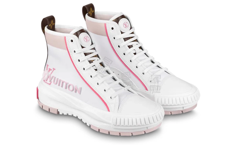 LOUIS VUITTON Squad