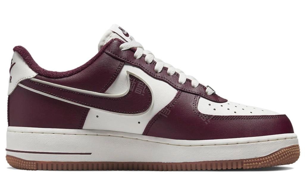 Nike Air Force 1 Low college pack