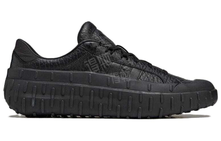 Y-3 GR.1P