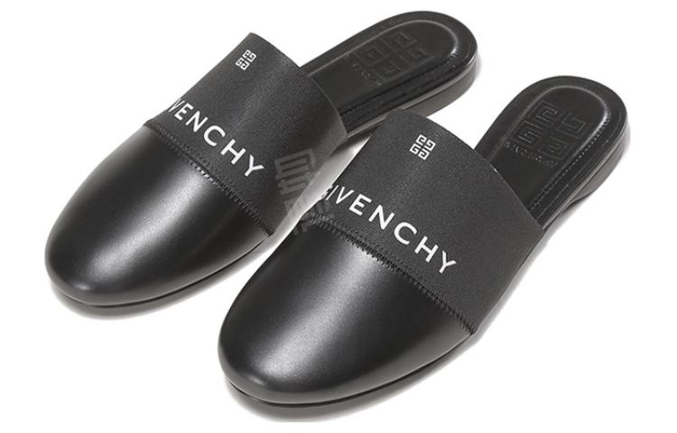 GIVENCHY