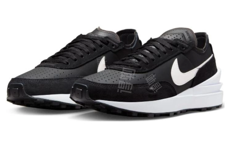 Nike Waffle One LTR