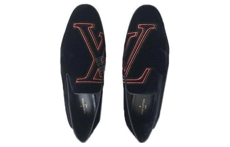 LOUIS VUITTON Club