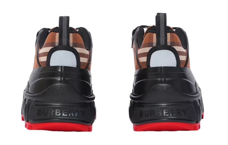 Burberry Arthur