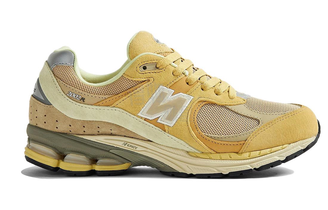AURALEE x New Balance NB 2002R