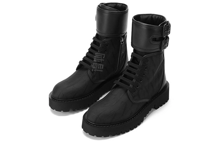 Valentino VLTN