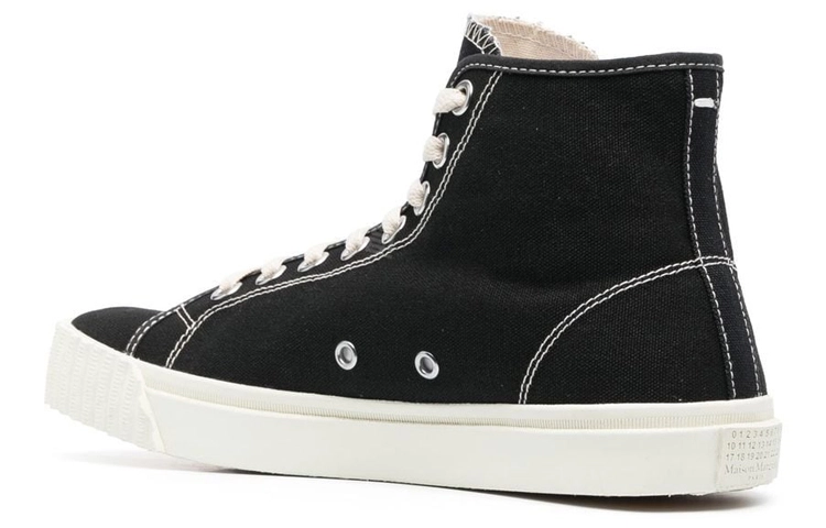 Maison Margiela Tabi