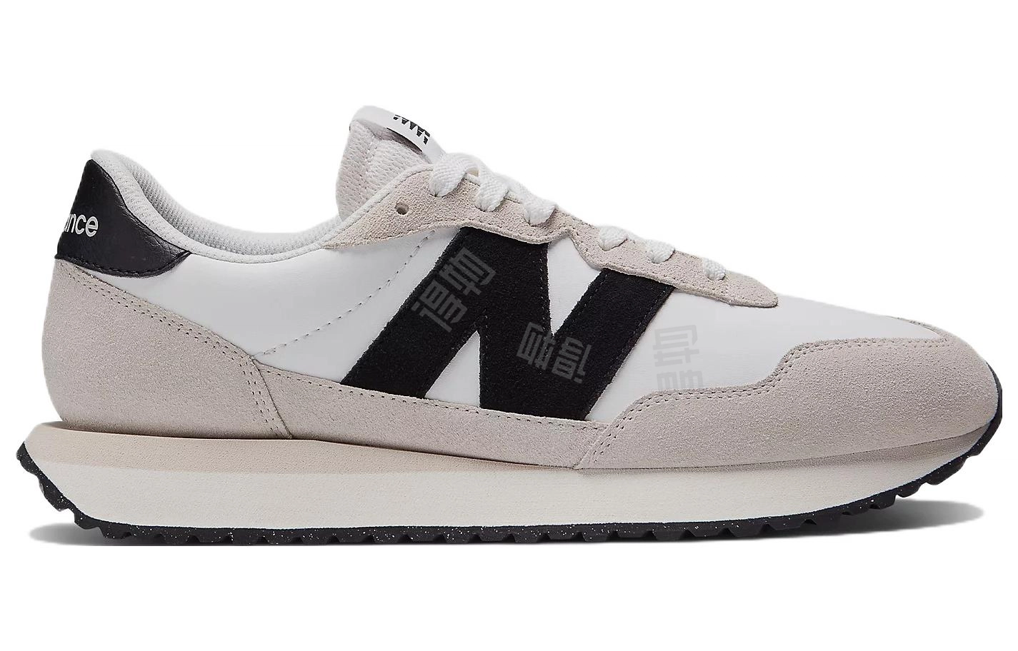 New Balance NB 237